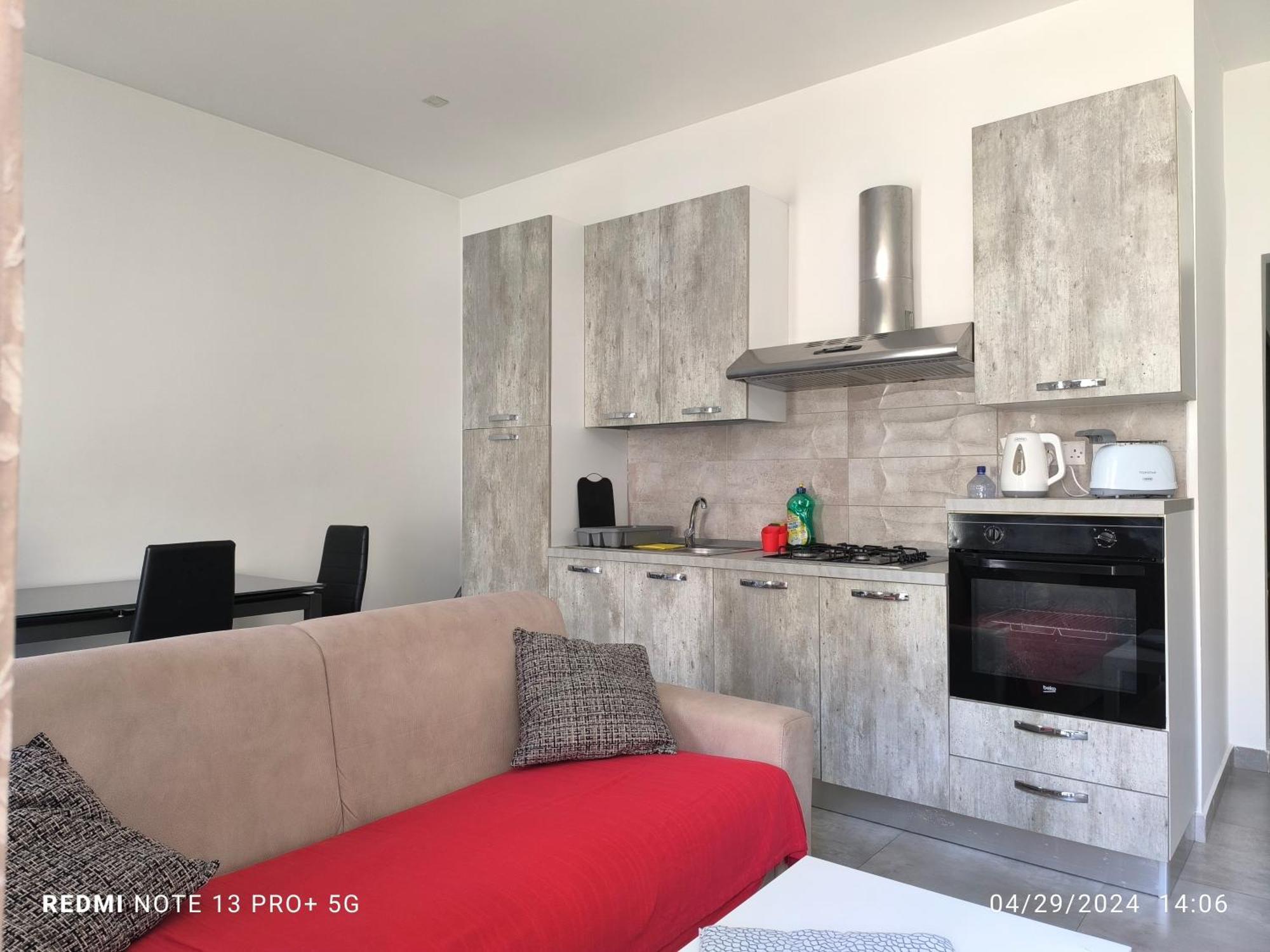 One Bedroom Tea Apartment Il-Gzira Exteriör bild