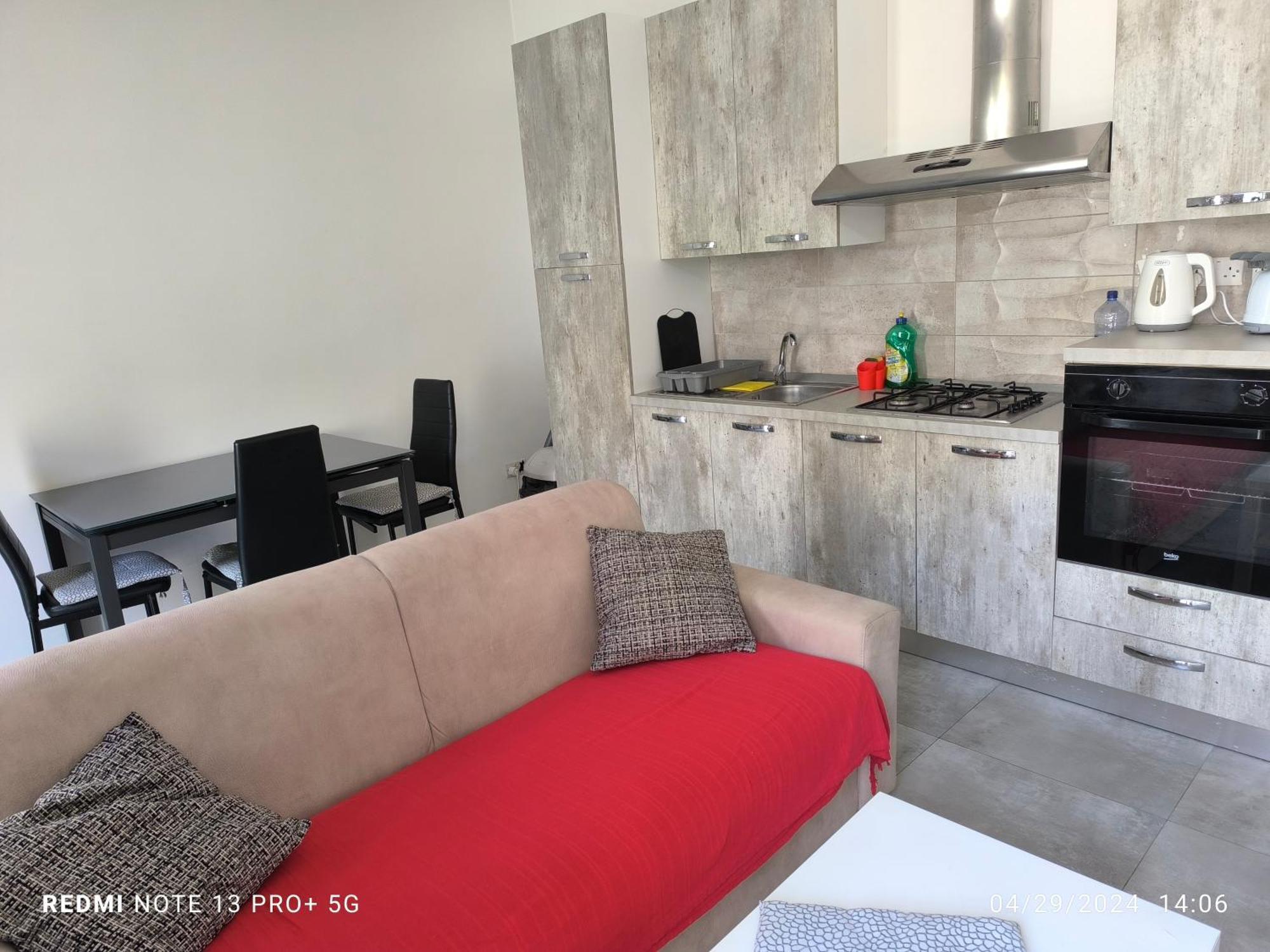 One Bedroom Tea Apartment Il-Gzira Exteriör bild