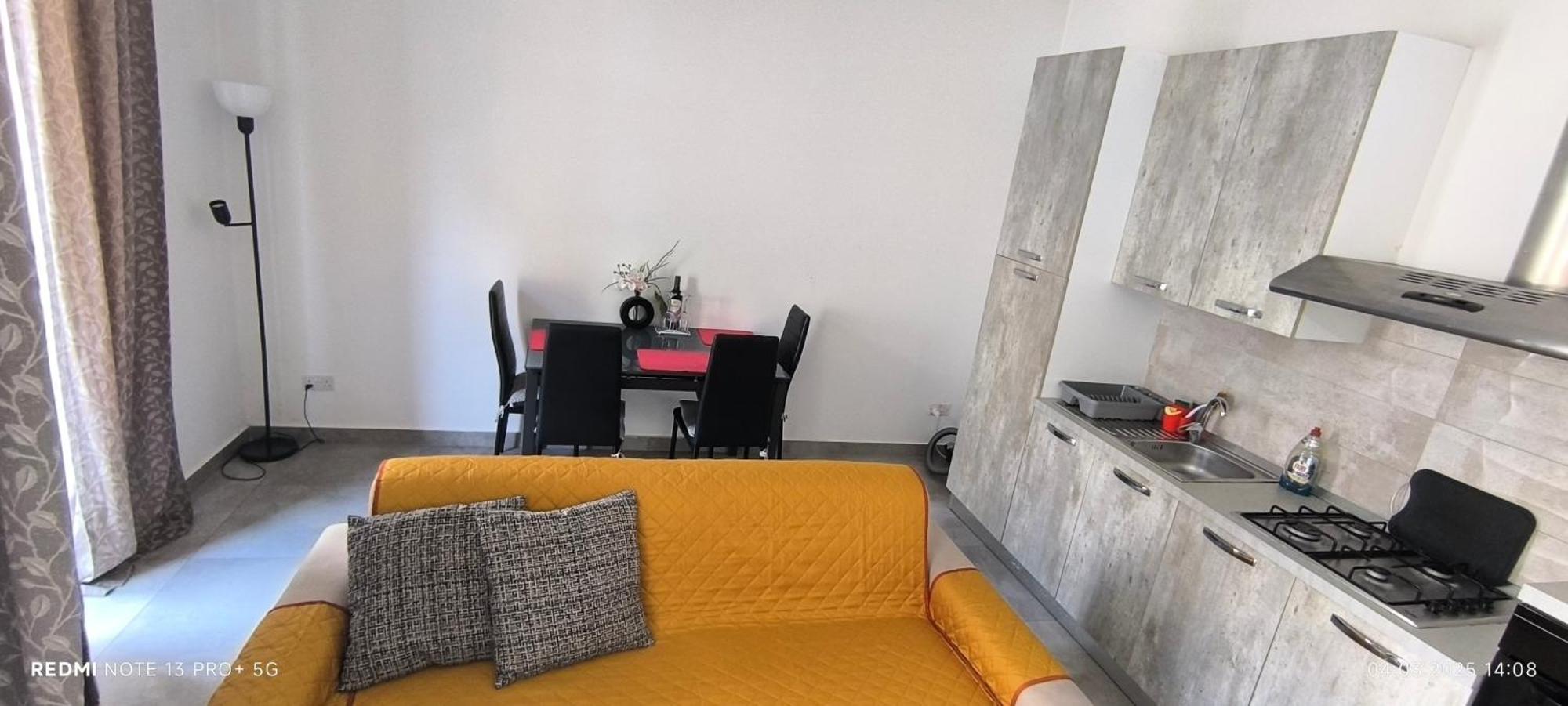 One Bedroom Tea Apartment Il-Gzira Exteriör bild