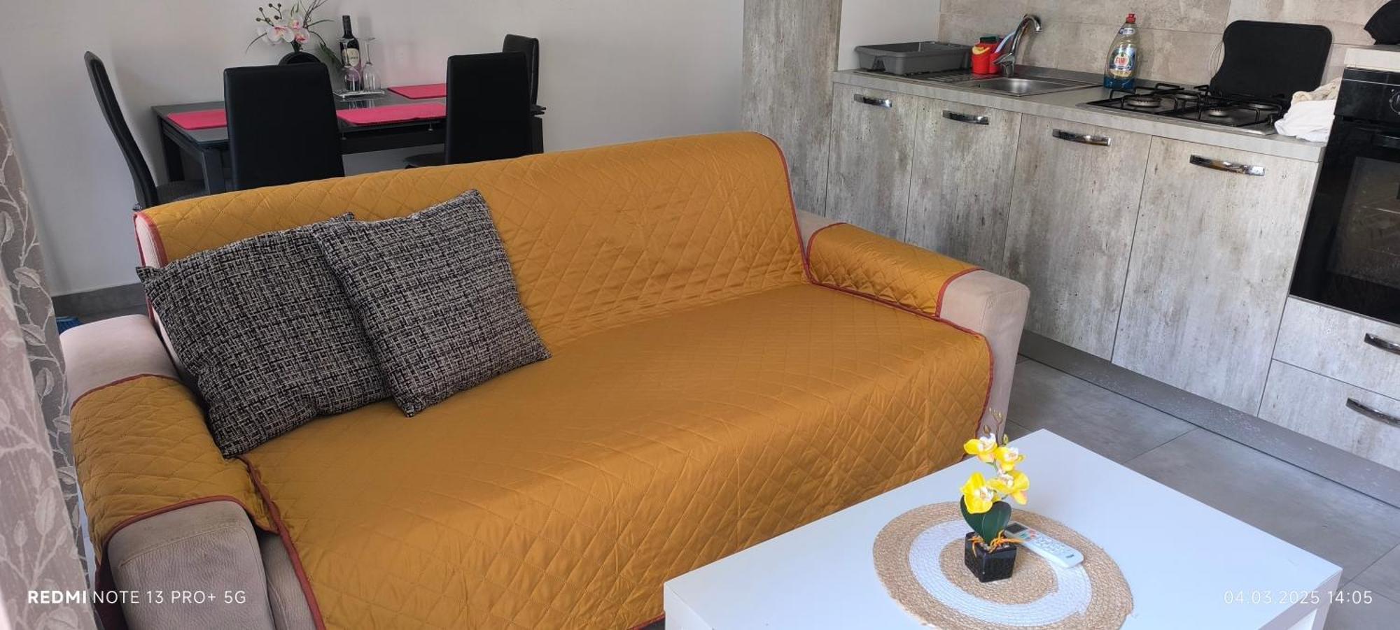 One Bedroom Tea Apartment Il-Gzira Exteriör bild
